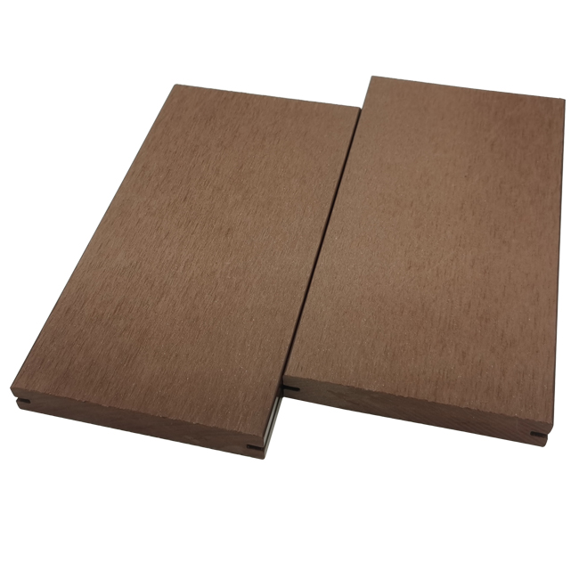 Cartes de terrasse composites WPC 23x150mm WPC pour usine de revêtement de plancher extérieur 